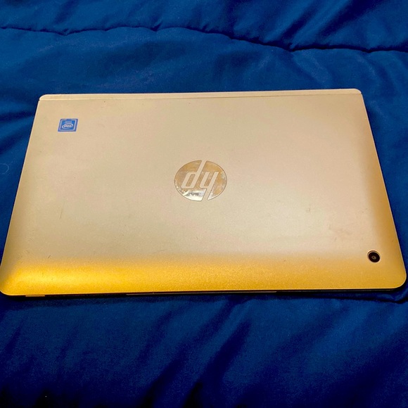 2 in 1 HP laptop/tablet